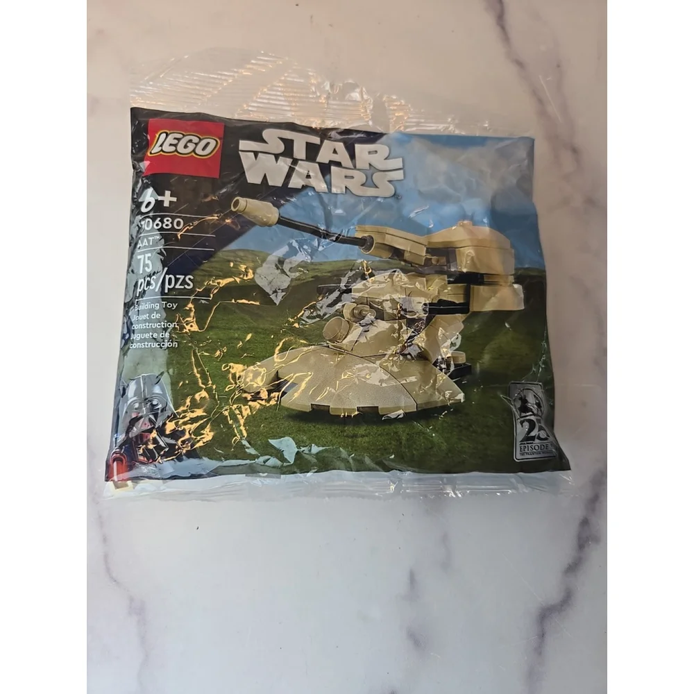 LEGO Star Wars: AAT (30680)‎ FREE SHIPPING!!!